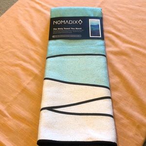 NOMADIX towel - Brand new!!
